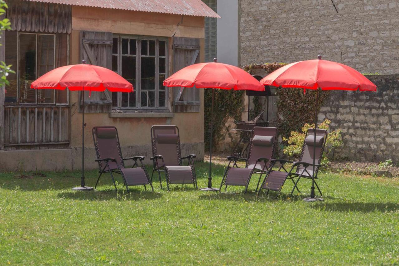 Villa Thaїs Tonnerre Bagian luar foto