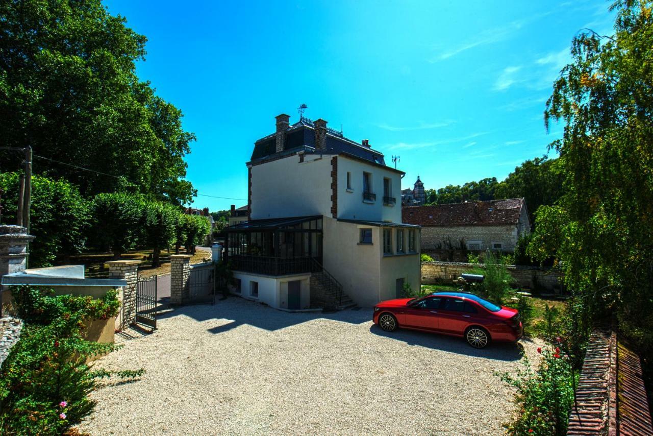 Villa Thaїs Tonnerre Bagian luar foto